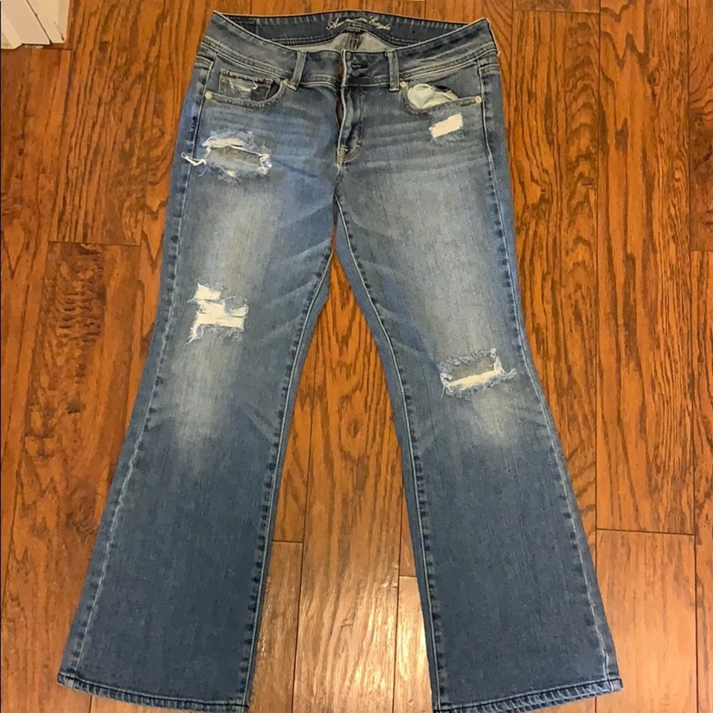 American Eagle distressed boot jean size 10S